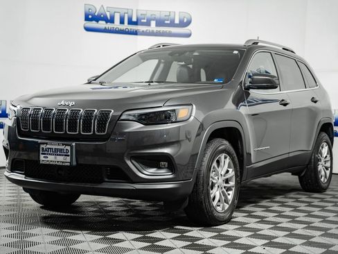 Used 2021 Jeep Cherokee Latitude Lux w/ Sun & Sound Group image 3
