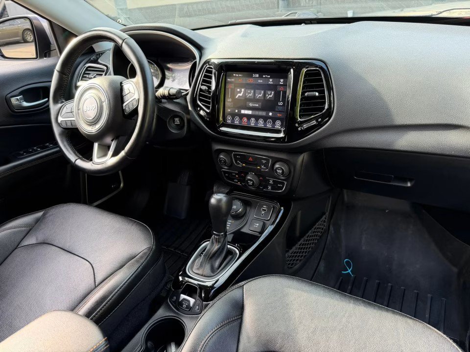 Used 2021 Jeep Compass Limited w/ Sun and Sound Group AWD/4WD image 18