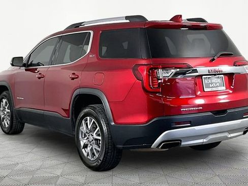 Used 2021 GMC Acadia SLT w/ Technology Package FWD image 4