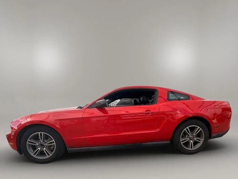 Used 2012 Ford Mustang Premium RWD image 8