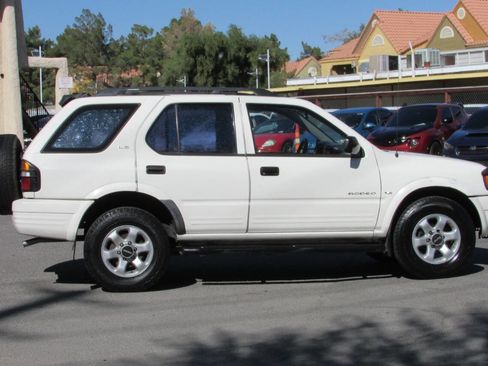 Used 1999 Isuzu Rodeo LS image 8