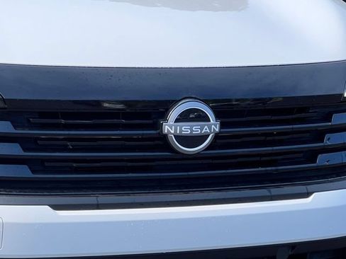 New 2026 Nissan Kicks SV w/ SV Premium Package AWD/4WD image 32