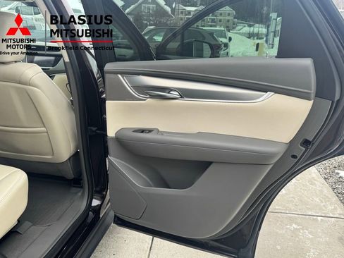 Used 2020 Cadillac XT5 Premium Luxury w/ LPO, Floor Liner Package AWD/4WD image 30