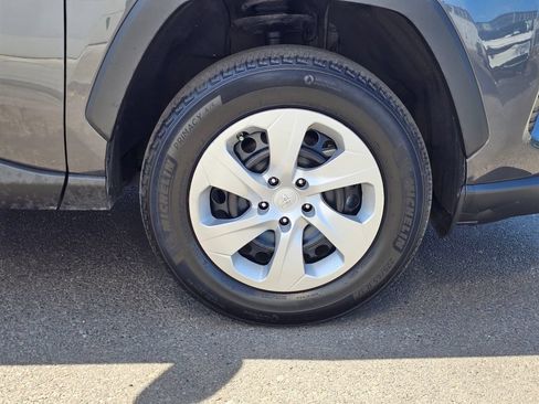 Certified 2025 Toyota RAV4 LE FWD image 9