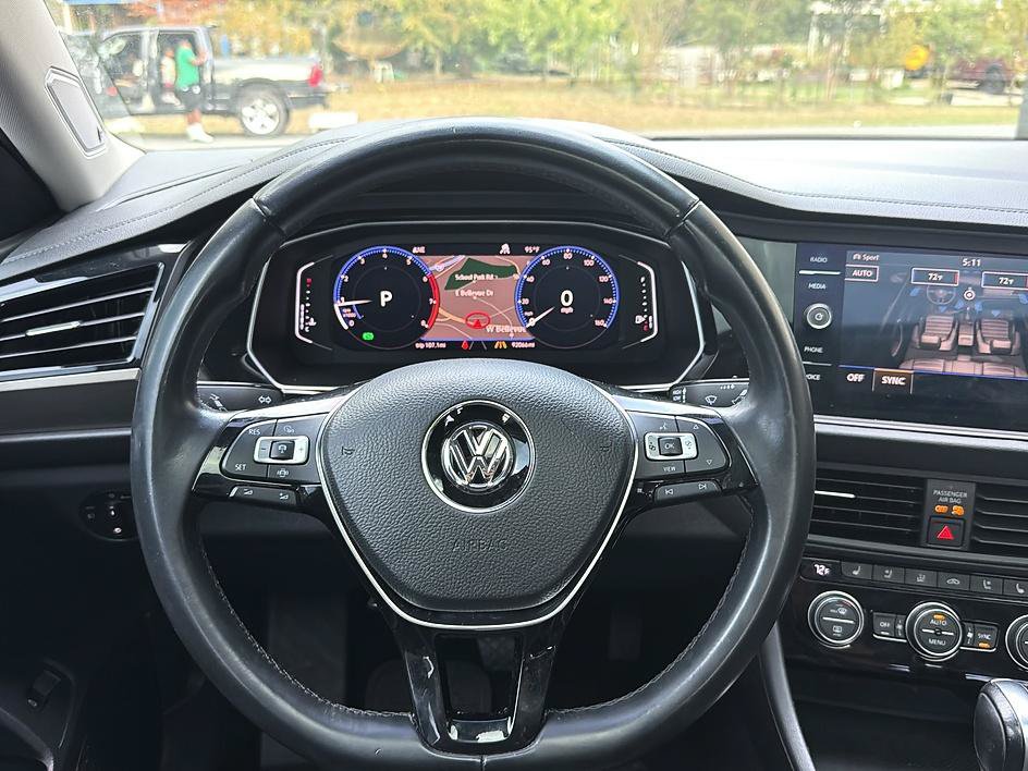 Used 2019 Volkswagen Jetta SEL Premium FWD image 13