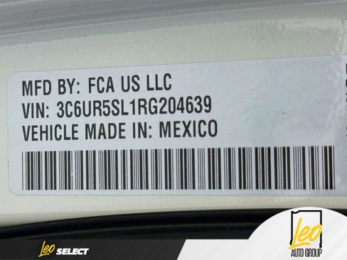 Used 2024 RAM 2500 Limited AWD/4WD image 37