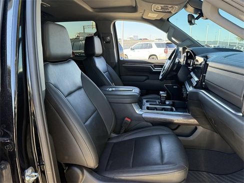 Certified 2022 Chevrolet Silverado 1500 LTZ w/ LTZ Premium Package image 30