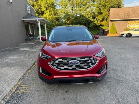 Used 2020 Ford Edge Titanium w/ Equipment Group 301A AWD/4WD image 2