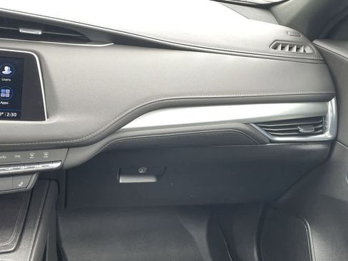 Certified 2022 Cadillac XT4 Premium Luxury w/ Technology Package image 16