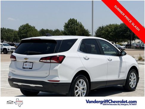 Used 2022 Chevrolet Equinox LT FWD image 4