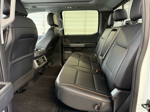 Used 2026 Ford F350 Lariat w/ Black Appearance Package image 20