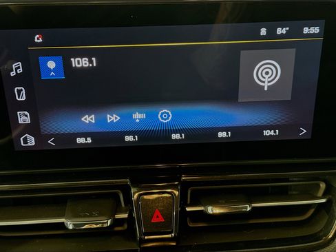 Used 2024 Chevrolet TrailBlazer RS image 14