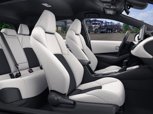 New 2026 Toyota Corolla SE FWD image 22