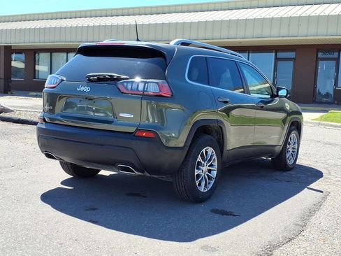 Used 2021 Jeep Cherokee Latitude Lux w/ Comfort/Convenience Group AWD/4WD image 5