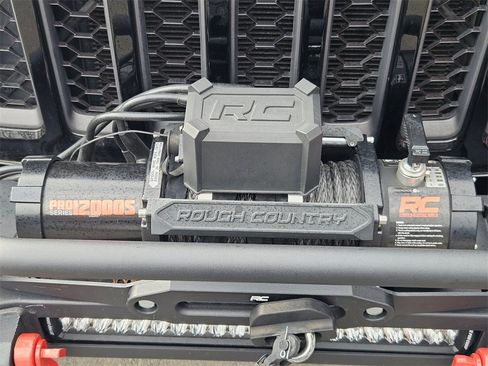 Certified 2023 Jeep Gladiator Rubicon w/ Cold Weather Group image 48