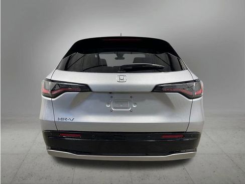 New 2026 Honda HR-V EX-L image 4