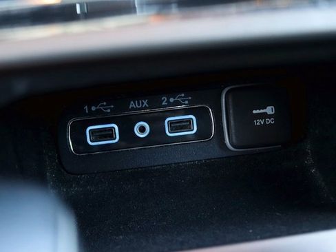 Used 2021 Jeep Grand Cherokee Laredo X image 27