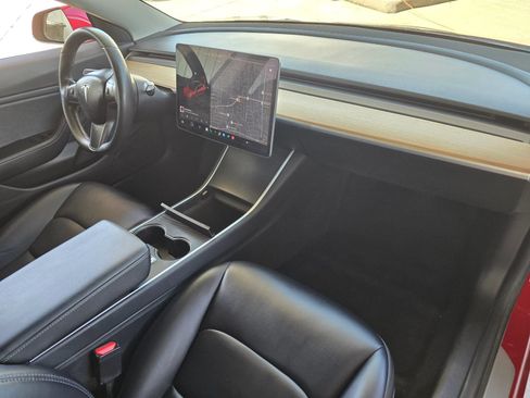 Used 2018 Tesla Model 3 Long Range RWD image 24