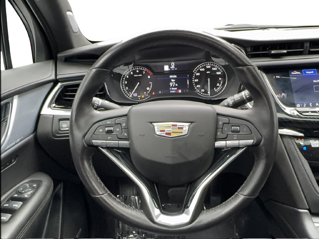 Used 2025 Cadillac XT6 Premium Luxury AWD/4WD image 43