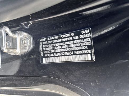Used 2024 Porsche 718 Cayman RWD image 19