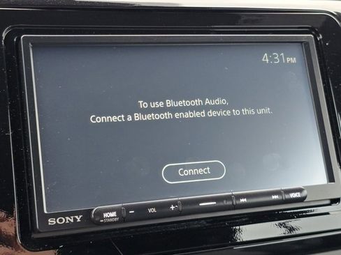 Used 2018 Volkswagen Beetle 2.0T S image 8