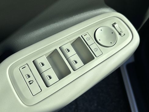 New 2026 Hyundai Santa Fe SE image 20