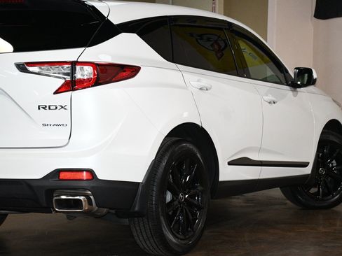 Used 2025 Acura RDX SH-AWD image 56