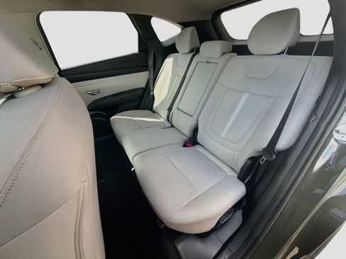 Used 2025 Hyundai Tucson SEL AWD/4WD image 29