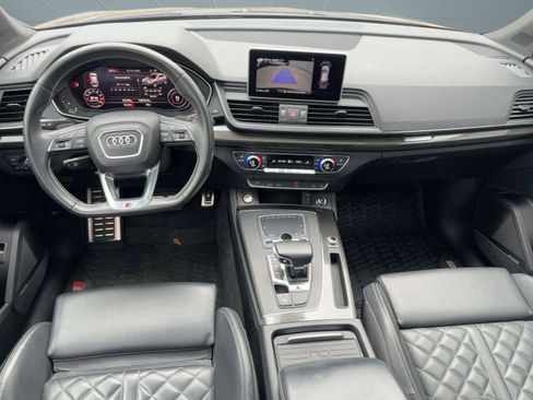 Used 2020 Audi SQ5 Premium Plus w/ Premium Plus Package image 16