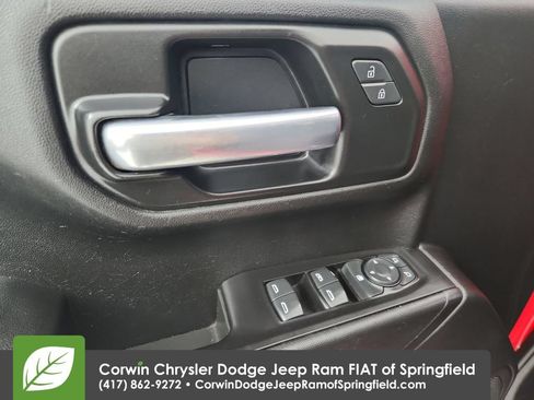 Used 2020 Chevrolet Silverado 1500 Custom Trail Boss w/ Custom Convenience Package AWD/4WD image 21