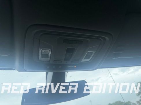 Used 2021 GMC Sierra 1500 SLT w/ SLT Premium Package image 28