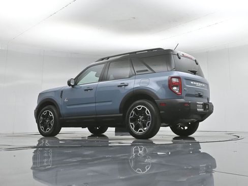 Used 2025 Ford Bronco Sport Outer Banks w/ Outer Banks Tech Package+ AWD/4WD image 53