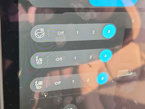 Used 2026 Volvo XC90 B6 Ultra w/ Protection Package image 23