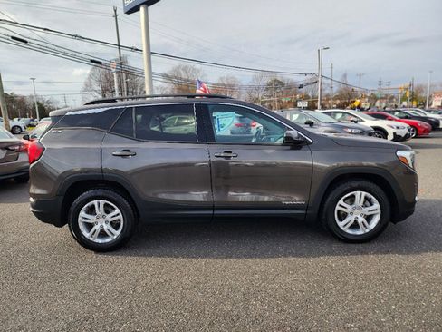 Used 2019 GMC Terrain SLE w/ Driver Convenience Package image 22