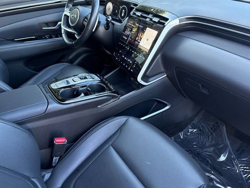 Certified 2023 Hyundai Tucson Limited w/ Cargo Package image 18