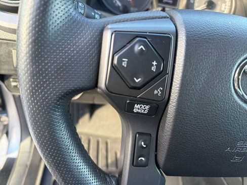 Used 2021 Toyota Tacoma TRD Off-Road AWD/4WD image 17