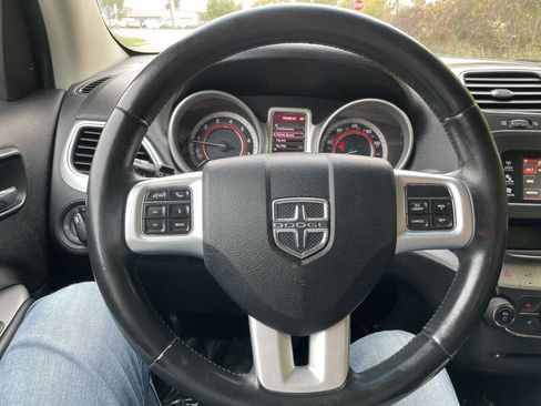 Used 2013 Dodge Journey American Value Package w/ Flexible Seating Group image 15