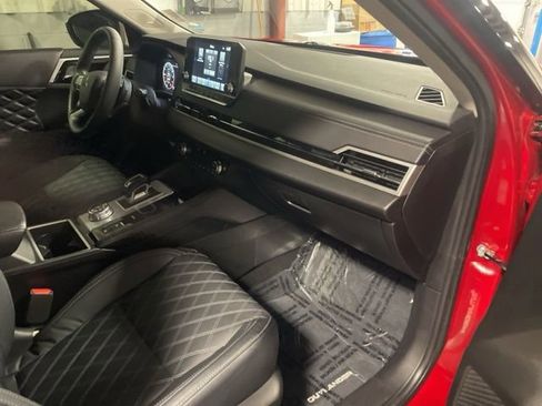 Used 2023 Mitsubishi Outlander SEL Black Edition image 52