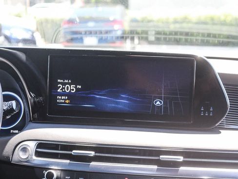Used 2023 Hyundai Palisade Calligraphy w/ Cargo Package FWD image 18