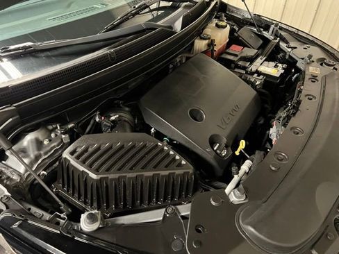 Used 2023 Buick Enclave Essence w/ Experience Buick Package image 49