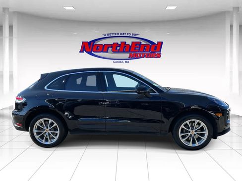 Used 2023 Porsche Macan Turbo AWD/4WD image 2