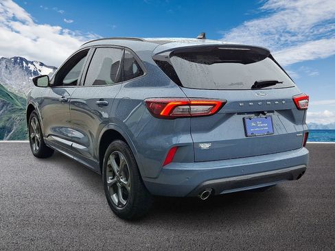 Certified 2023 Ford Escape ST-Line w/ Tech Pack #1 image 4