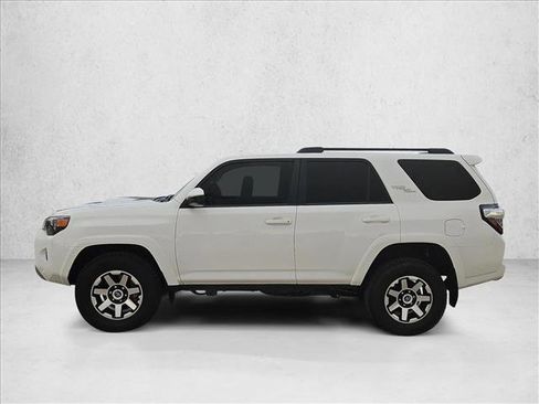 Used 2023 Toyota 4Runner TRD Off-Road image 9