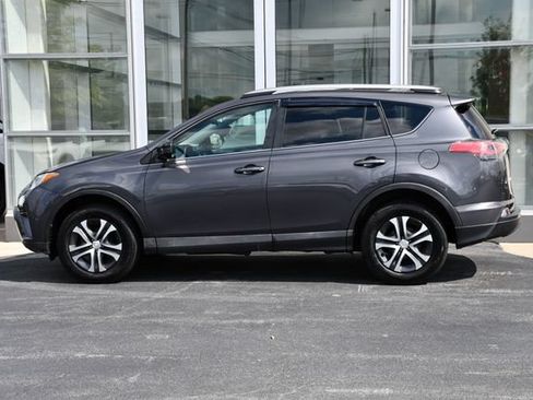 Used 2017 Toyota RAV4 LE w/ All Weather Liner Package AWD/4WD image 10