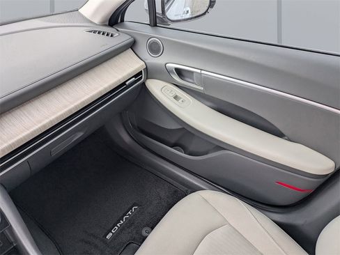Used 2024 Hyundai Sonata SEL image 16