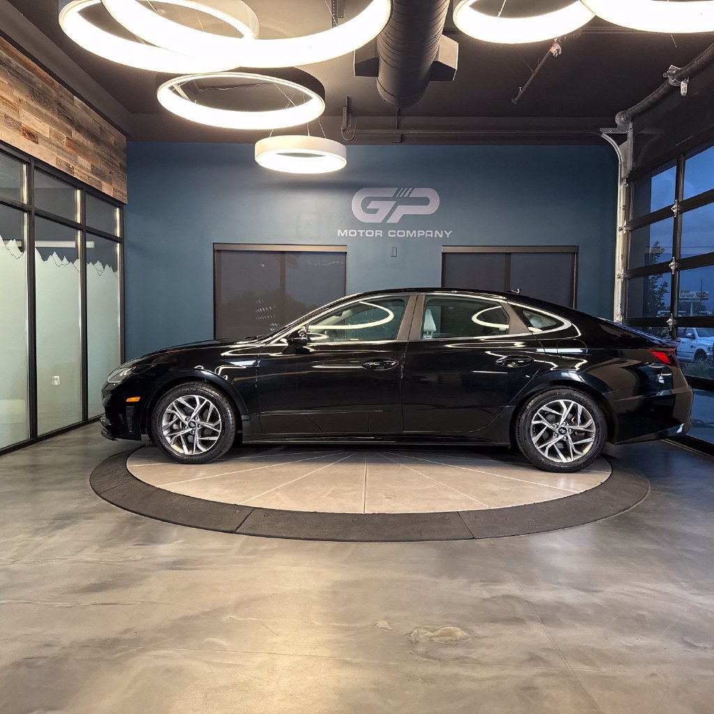 Used 2022 Hyundai Sonata SEL FWD image 6