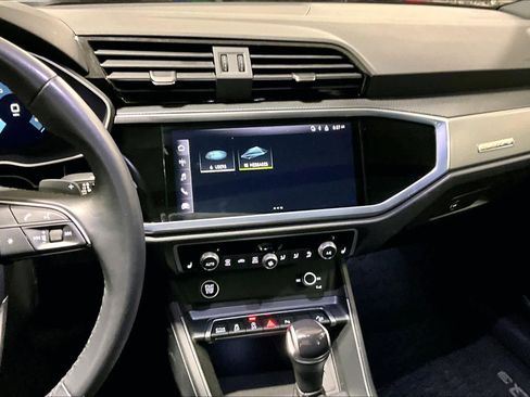 Used 2023 Audi Q3 2.0T Premium image 6