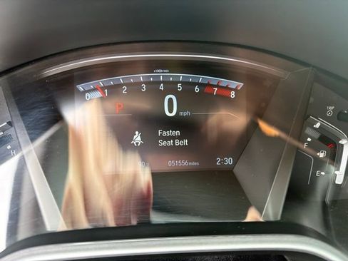 Used 2022 Honda CR-V Touring image 2