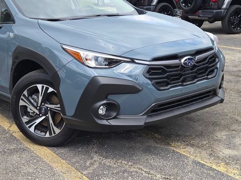 Certified 2024 Subaru Crosstrek 2.0i Premium w/ Crosstrek Mirror Package AWD/4WD image 2