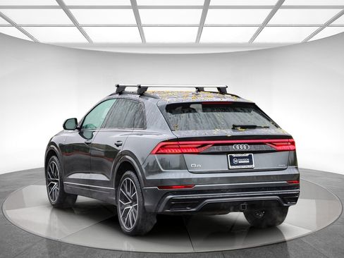 Used 2021 Audi Q8 Premium Plus w/ Premium Plus Package image 2